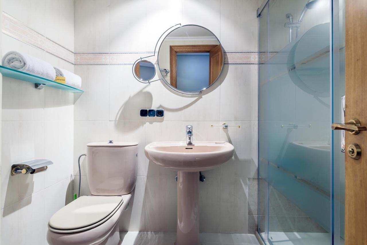 Zurriola Surf Apartment Сан Себастиан Екстериор снимка